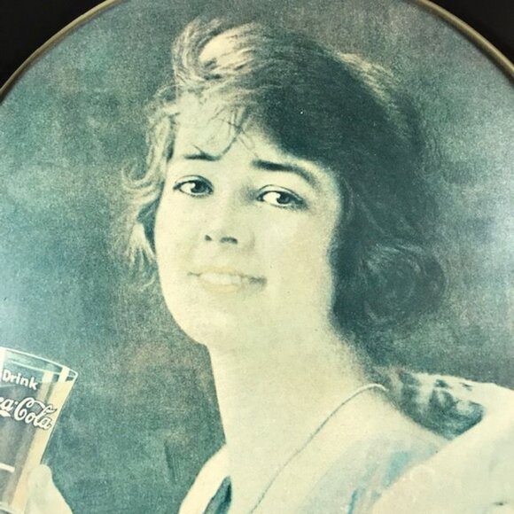 Vintage Coca-Cola Nostalgia Photograph Coca-Cola Cheers Lady Oval Tray - Picture 2 of 11